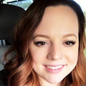 Meet your Posher, Becky